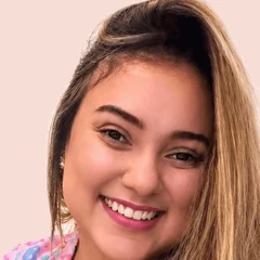 Adriane de Freitas